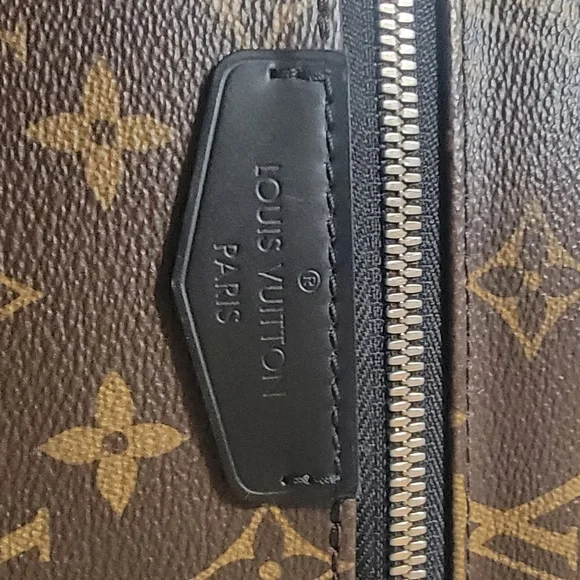 Authentic Louis Vuitton Monogram Backpack in Brown and Gold - Picture 5 of 7